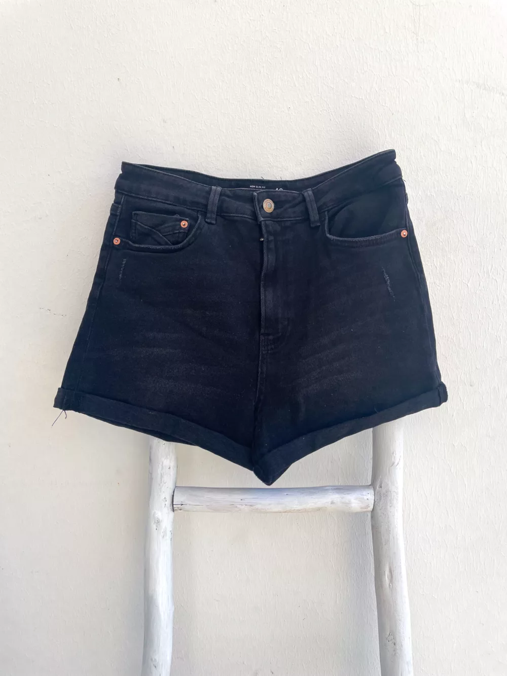 Simone_Short en jean Stradivarius