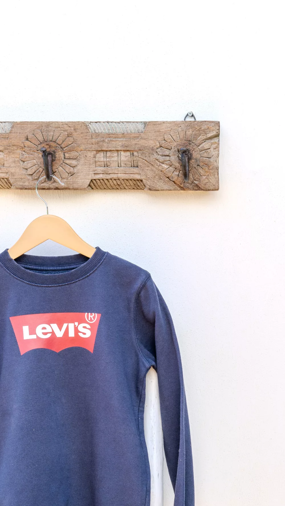 Simone_Sweat Levis zoom